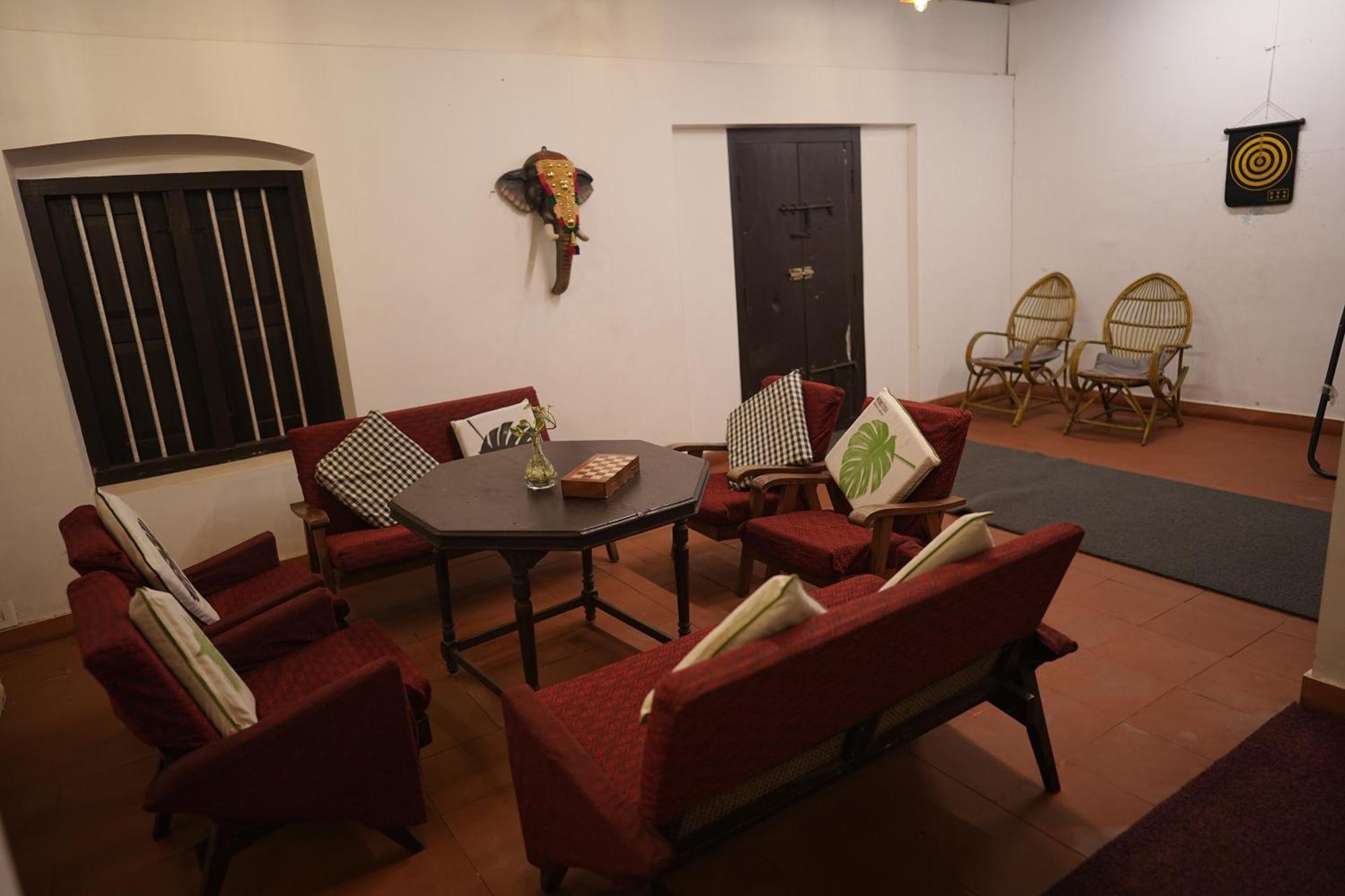 Kayyalas Courtyard Thrissur Bagian luar foto